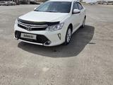 Toyota Camry 2016 года за 12 300 000 тг. в Жанаозен