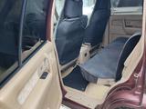 Isuzu Trooper 2000 годаүшін5 500 000 тг. в Семей – фото 5