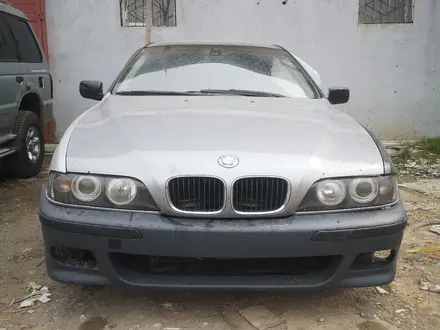 BMW 528 1998 года за 1 650 000 тг. в Шымкент – фото 3