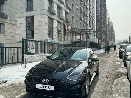 Hyundai Sonata 2022 года за 12 400 000 тг. в Алматы – фото 4