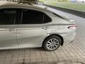 Toyota Camry 2021 года за 13 500 000 тг. в Астана – фото 5