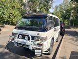 Mitsubishi Delica 1992 года за 1 080 000 тг. в Алматы