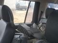 Land Rover Discovery 2006 годаүшін2 700 000 тг. в Атырау