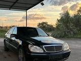 Mercedes-Benz S 350 2004 года за 4 100 000 тг. в Актобе – фото 4