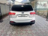 Kia Sorento 2015 годаүшін9 400 000 тг. в Шымкент – фото 4