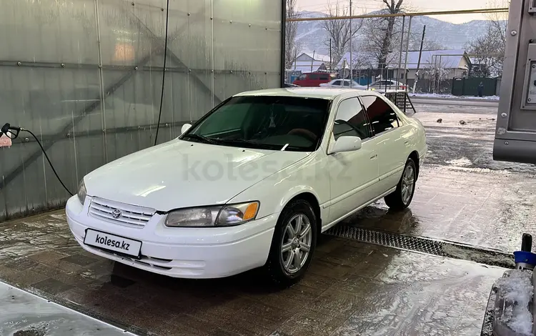 Toyota Camry 1999 года за 3 500 000 тг. в Алматы