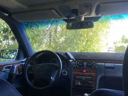 Mercedes-Benz E 280 1998 года за 2 850 000 тг. в Алматы – фото 7