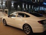 Hyundai Sonata 2023 годаүшін10 100 000 тг. в Алматы – фото 2