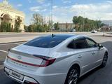 Hyundai Sonata 2023 годаүшін10 100 000 тг. в Алматы – фото 5
