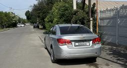 Chevrolet Cruze 2011 года за 2 450 000 тг. в Алматы – фото 2