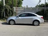 Chevrolet Cruze 2011 годаүшін2 450 000 тг. в Алматы – фото 3