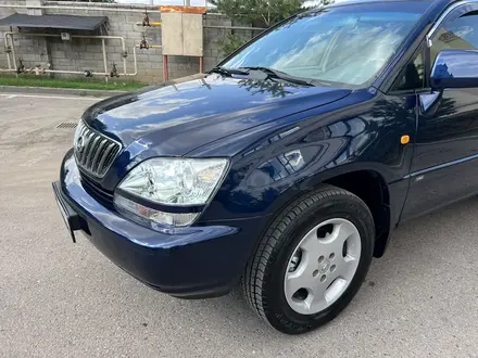 Lexus RX 300 2002 года за 6 300 000 тг. в Алматы – фото 2