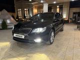 Skoda Superb 2014 года за 7 300 000 тг. в Алматы