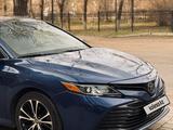 Toyota Camry 2019 года за 12 000 000 тг. в Уральск – фото 3