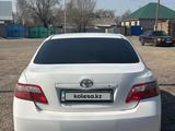 Toyota Camry 2008 года за 6 000 000 тг. в Шу – фото 2