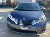 Toyota Sienna 2017 года за 12 000 000 тг. в Актау