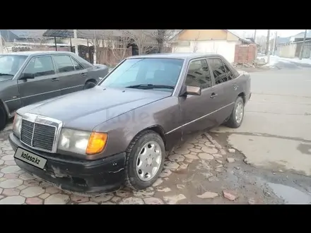 Mercedes-Benz E 230 1992 года за 1 150 000 тг. в Алматы – фото 4