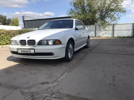 BMW 530 2001 года за 5 000 000 тг. в Уральск – фото 14