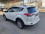 Toyota RAV4 2016 года за 11 800 000 тг. в Алматы – фото 5