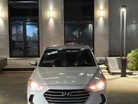 Hyundai Elantra 2018 годаfor5 800 000 тг. в Актау