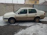 Volkswagen Vento 1993 года за 1 200 000 тг. в Астана