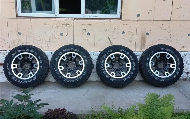 Диски с резиной Maxxis M/T 265/65 R 17.for650 000 тг. в Астана