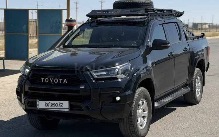 Toyota Hilux 2022 года за 24 900 000 тг. в Актау