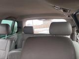 Kia Carnival 2001 года за 1 500 000 тг. в Шымкент – фото 5