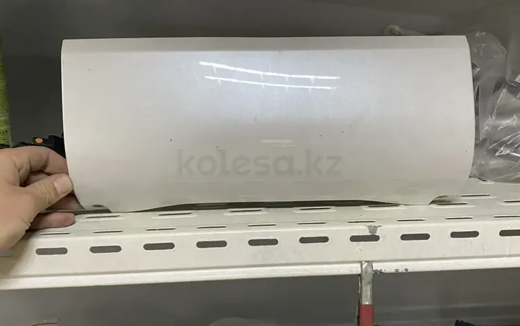Бампер накладка бампера заглушка фаркопа за 10 000 тг. в Алматы
