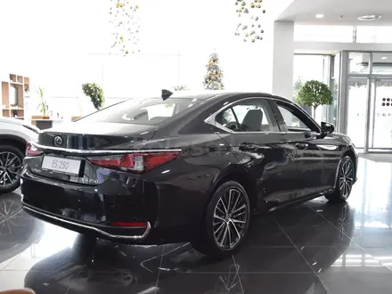 Lexus ES 250 Progressive 2025 года за 29 798 800 тг. в Астана – фото 3