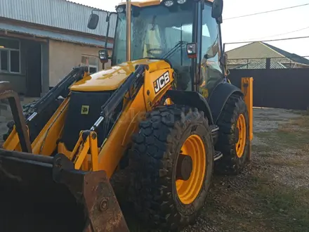 JCB  4CX 2013 года за 31 000 000 тг. в Шымкент