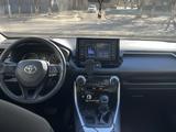 Toyota RAV4 2020 годаүшін12 800 000 тг. в Жезказган – фото 5