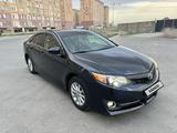 Toyota Camry 2014 года за 8 200 000 тг. в Атырау – фото 3