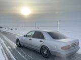 Mercedes-Benz E 200 1997 года за 2 000 000 тг. в Костанай – фото 5