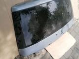 Заднее стекло багажника двери за 80 000 тг. в Усть-Каменогорск – фото 2