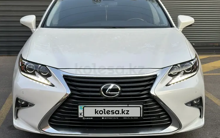 Lexus ES 250 2018 года за 16 500 000 тг. в Алматы