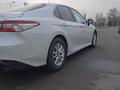 Toyota Camry 2018 годаfor11 900 000 тг. в Тараз – фото 3