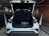 Toyota C-HR 2018 годаүшін10 500 000 тг. в Актобе – фото 4