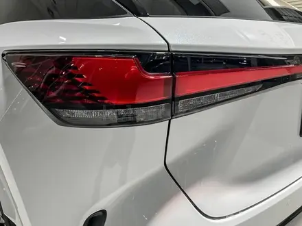 Lexus RX 350 F Sport Performance+ SE 2026 года за 41 000 000 тг. в Семей – фото 17