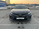 Toyota Camry 2020 года за 13 000 000 тг. в Шымкент