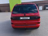 Volkswagen Sharan 2004 годаүшін3 650 000 тг. в Караганда – фото 3
