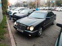 Mercedes-Benz E 320 1997 годаүшін2 500 000 тг. в Алматы