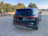 Hyundai Santa Fe 2021 года за 14 800 000 тг. в Караганда – фото 4