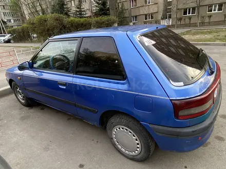 Mazda 323 1993 года за 820 000 тг. в Алматы – фото 3