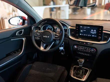 Kia Cee'd Luxe 2025 года за 11 490 000 тг. в Алматы – фото 9