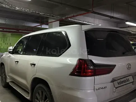 Lexus LX 570 2016 года за 42 000 000 тг. в Астана – фото 5