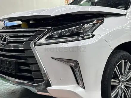 Lexus LX 570 2016 года за 42 000 000 тг. в Астана – фото 14