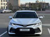 Toyota Camry 2021 годаүшін13 500 000 тг. в Астана – фото 2