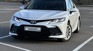 Toyota Camry 2021 года за 13 500 000 тг. в Астана