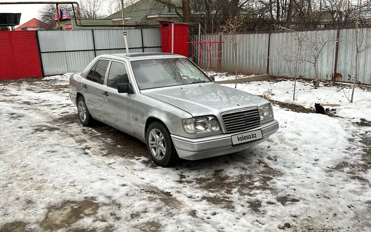 Mercedes-Benz E 280 1994 годаfor2 000 000 тг. в Алматы